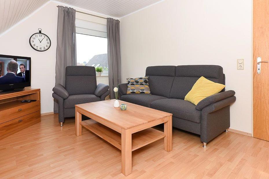 Ferienwohnungen Haus Gezeiten Neuharlingersiel Extérieur photo